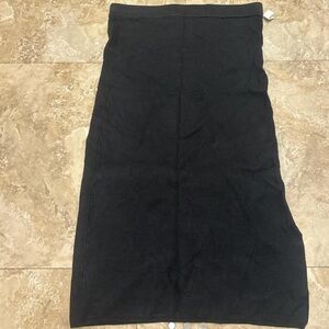 House of Harlow 1960 Classic Black Pencil Skirt
